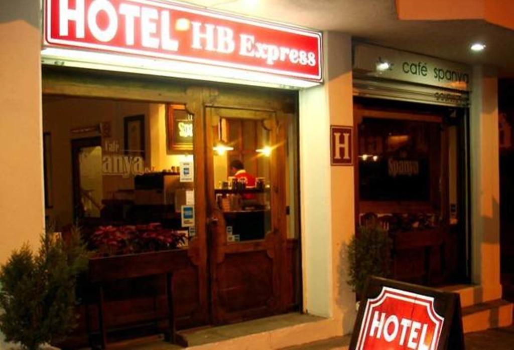 Hb Express Hotel Tlaxcala Экстерьер фото