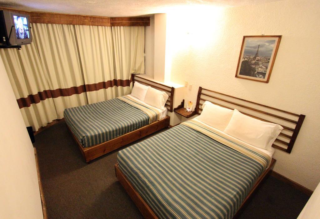 Hb Express Hotel Tlaxcala Номер фото