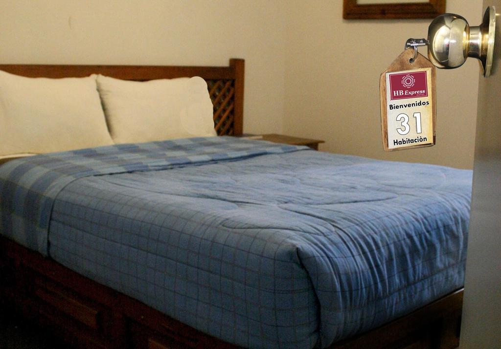 Hb Express Hotel Tlaxcala Номер фото